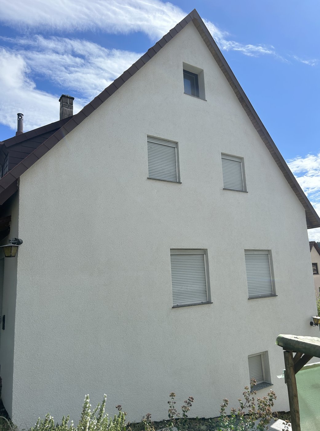 Fassade eines Einfamilienhauses